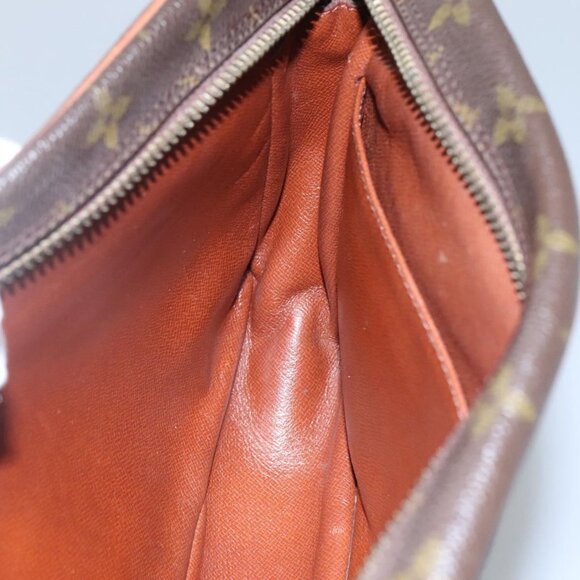 LOUIS VUITTON Monogram Compiegne 28 Clutch Bag - Picture 15 of 16